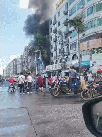 伤亡不明！刚刚珠海一酒店附近发生爆炸